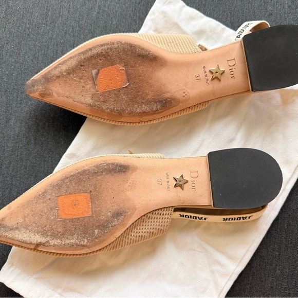 Dior J'Adior Nude Beige Pointed Slingback Flats - Picture 2 of 2